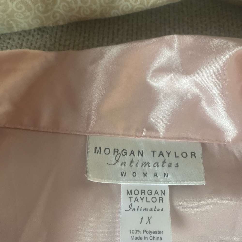 Plus Sz Women’s 2 piece Pajamas/Lounge Set Morgan Taylor Intimates From Macy’s - Picture 4 of 6